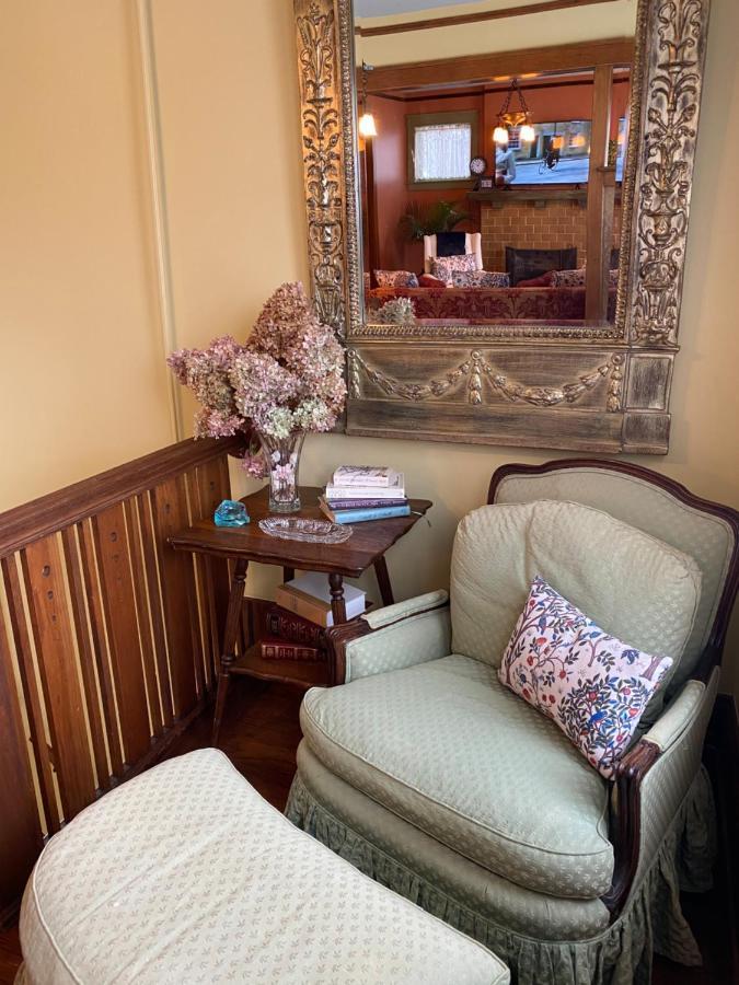 Apartamento The Edmond An 1887 Arts & Crafts Gem Saint Joseph Exterior foto